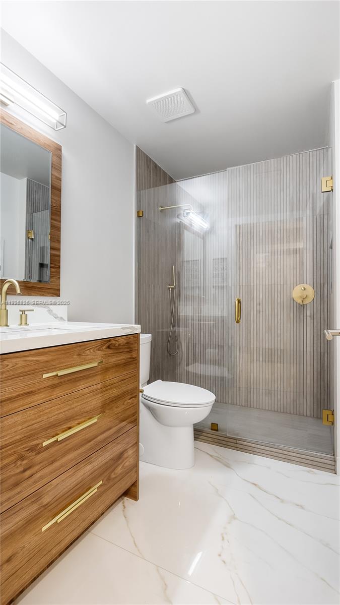 LANTERN KEY - Residential