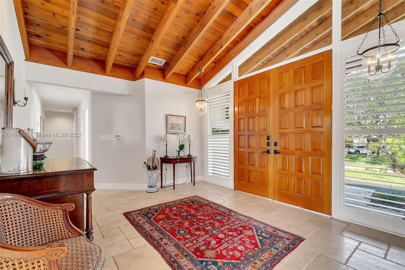 PINE BAY ESTATES SOUTH - Residential