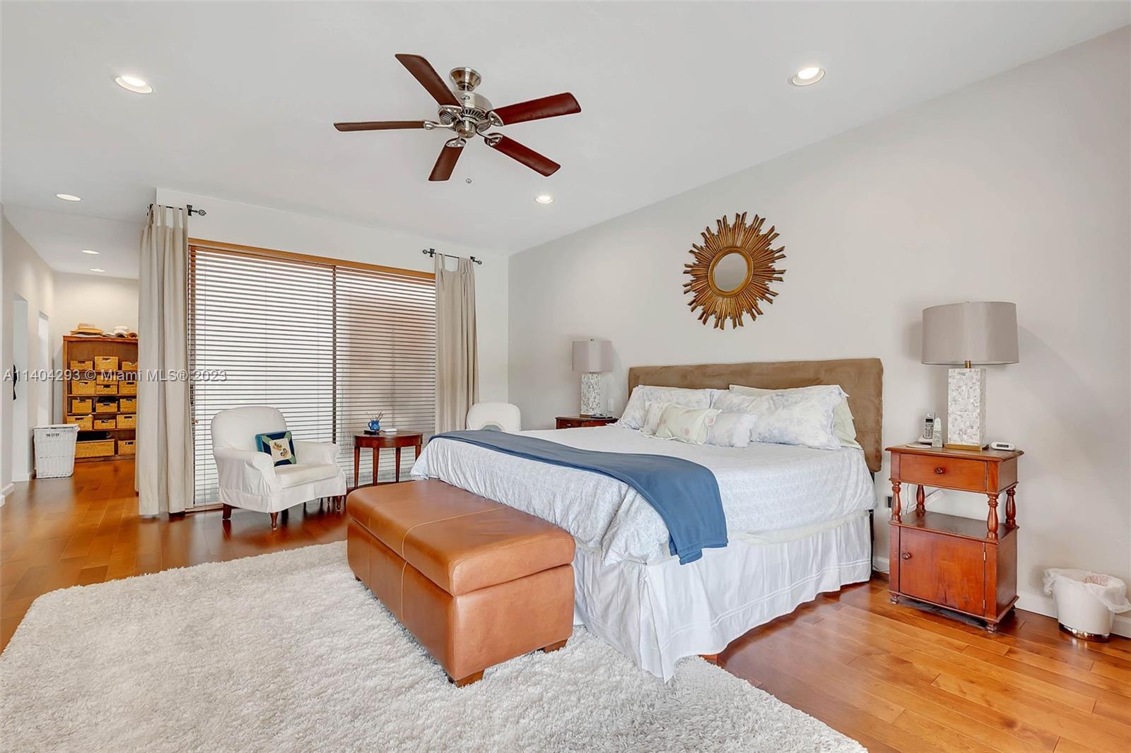 PINE BAY ESTATES SOUTH - Residential