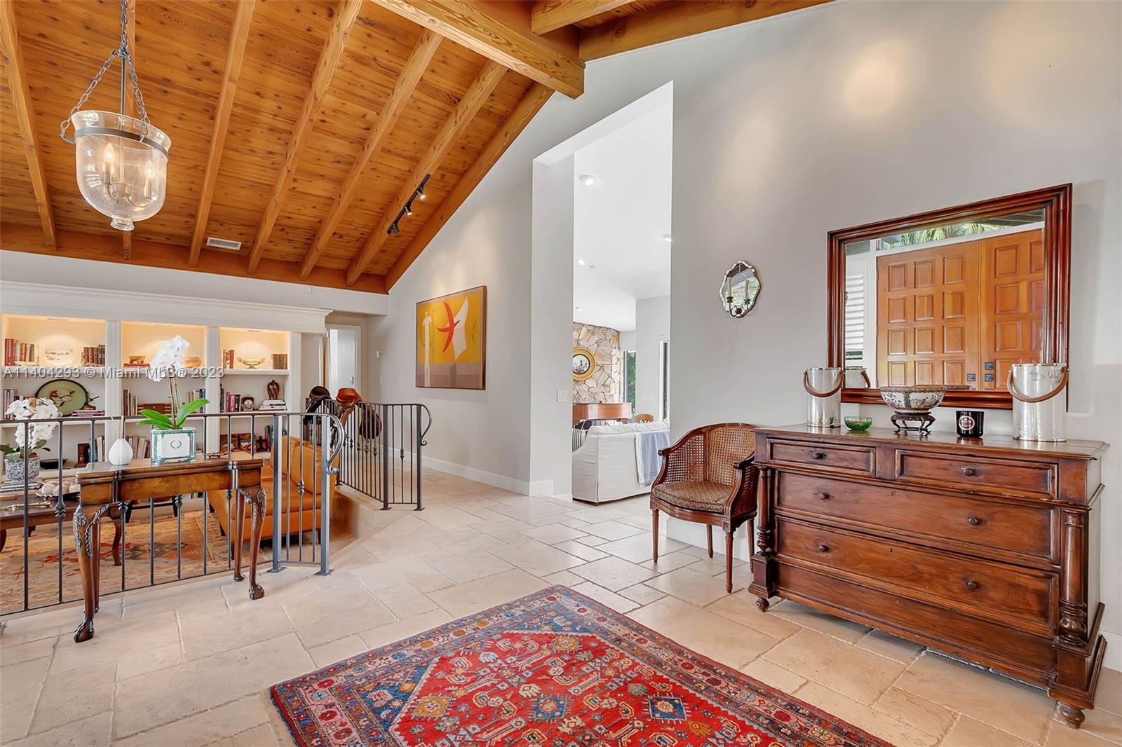 PINE BAY ESTATES SOUTH - Residential