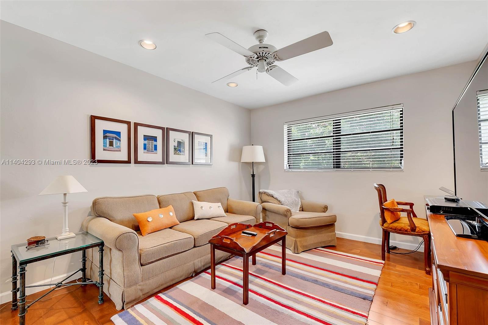 PINE BAY ESTATES SOUTH - Residential