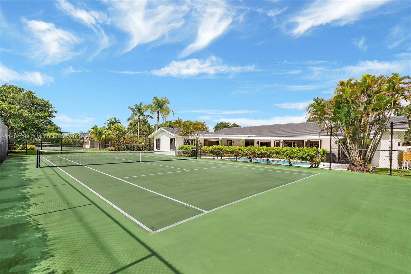 PINE BAY ESTATES SOUTH - Residential