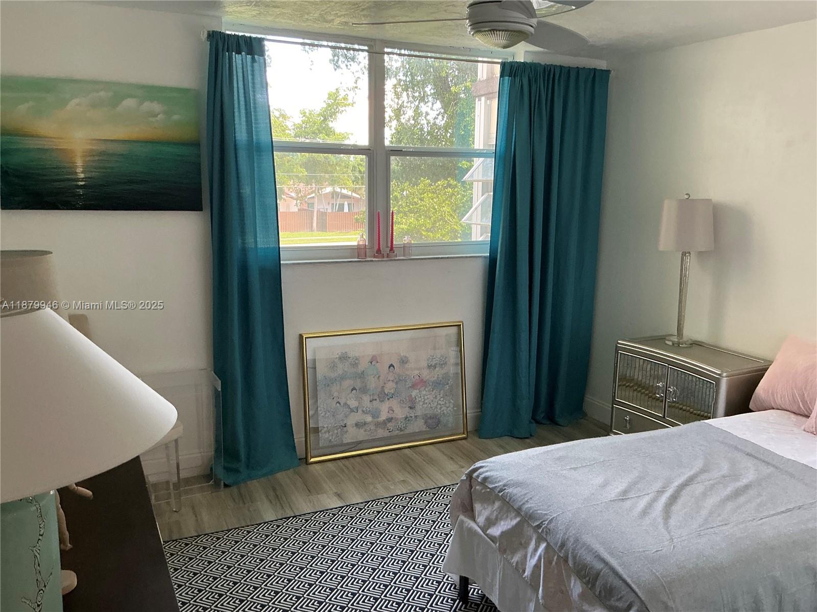 OMEGA CONDO NO 3 - Residential