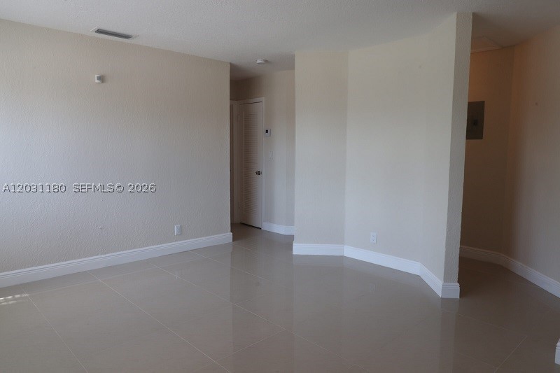 1861 NW 59th Way