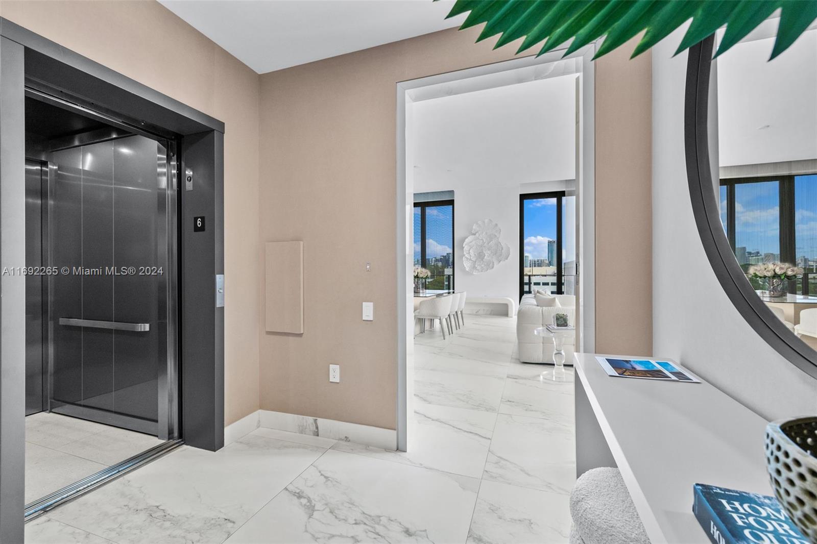 BRICKELLS FLAGLER - Residential