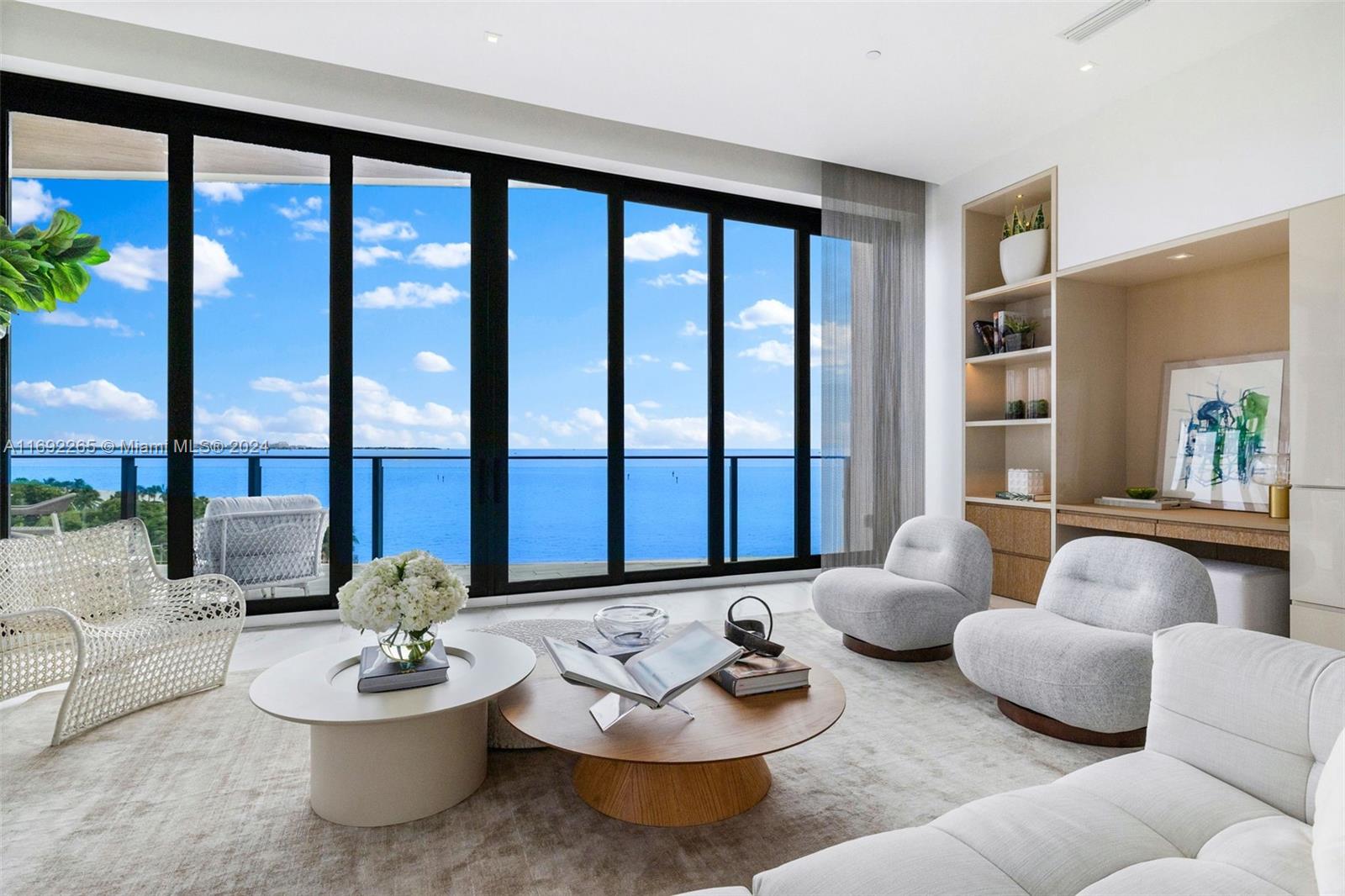 BRICKELLS FLAGLER - Residential