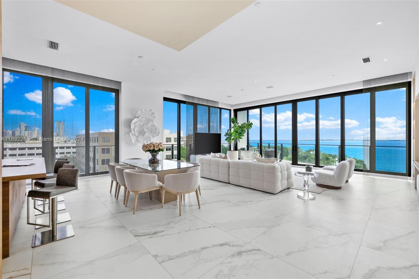 BRICKELLS FLAGLER - Residential
