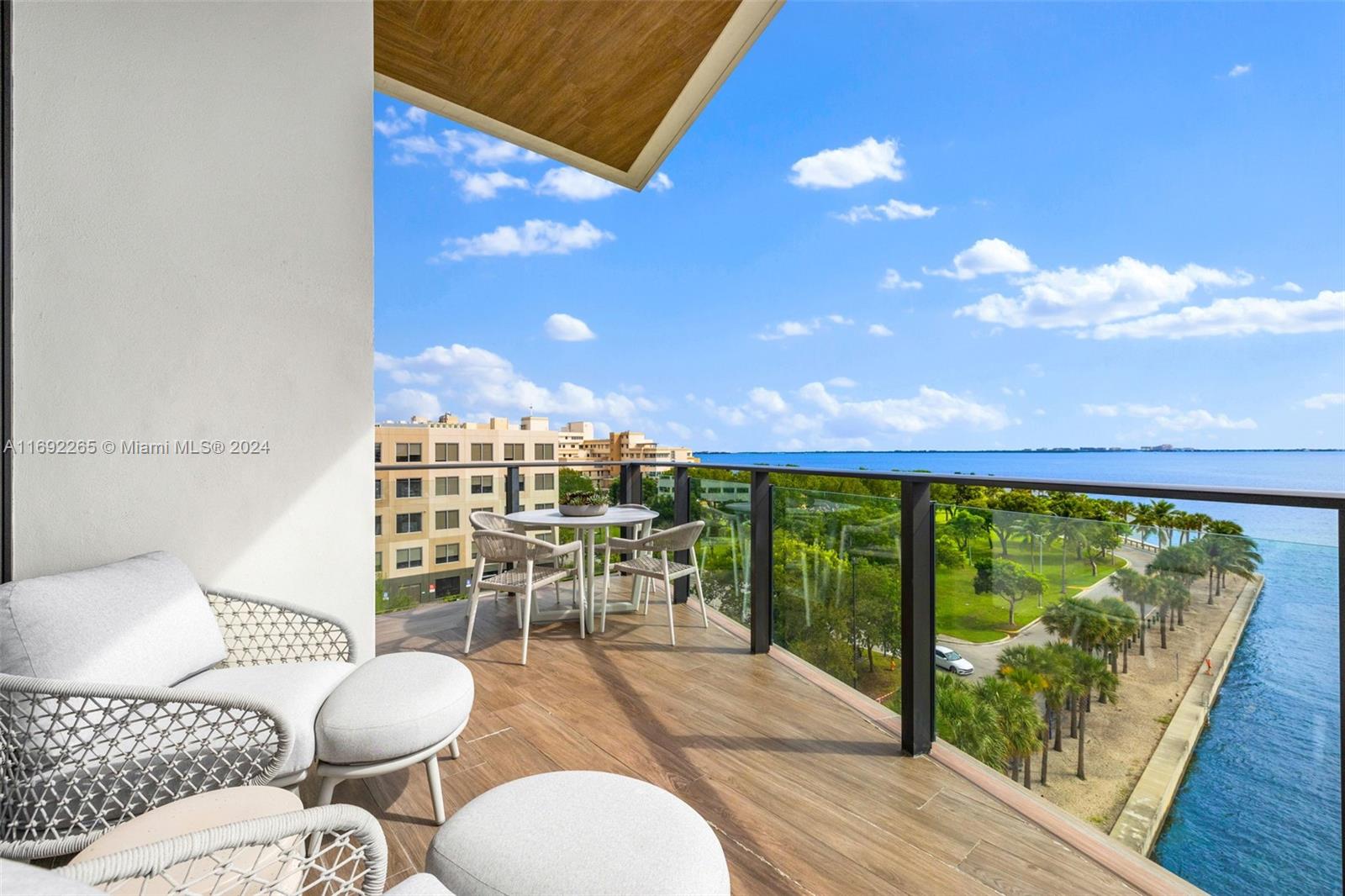 BRICKELLS FLAGLER - Residential