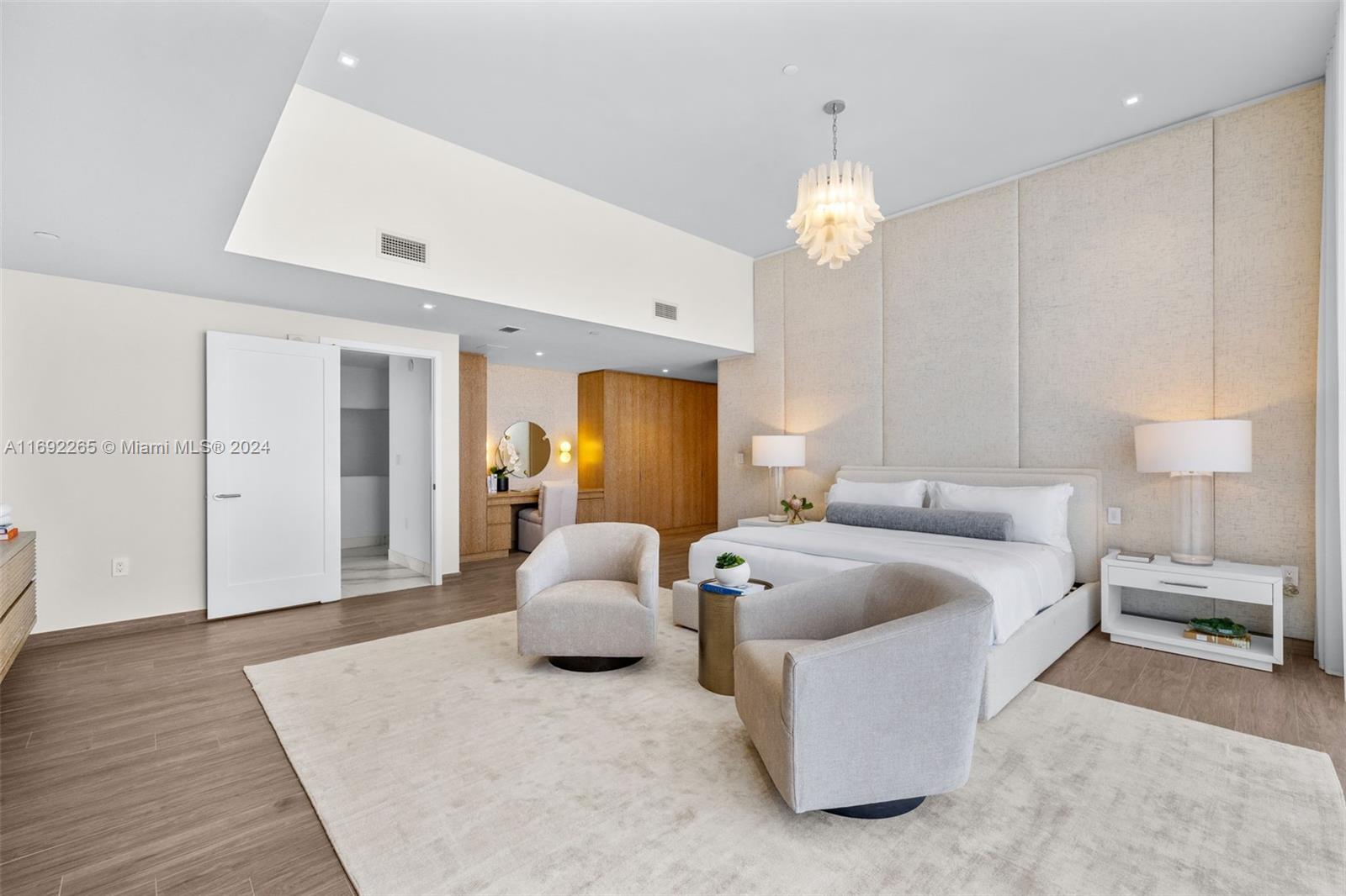 BRICKELLS FLAGLER - Residential