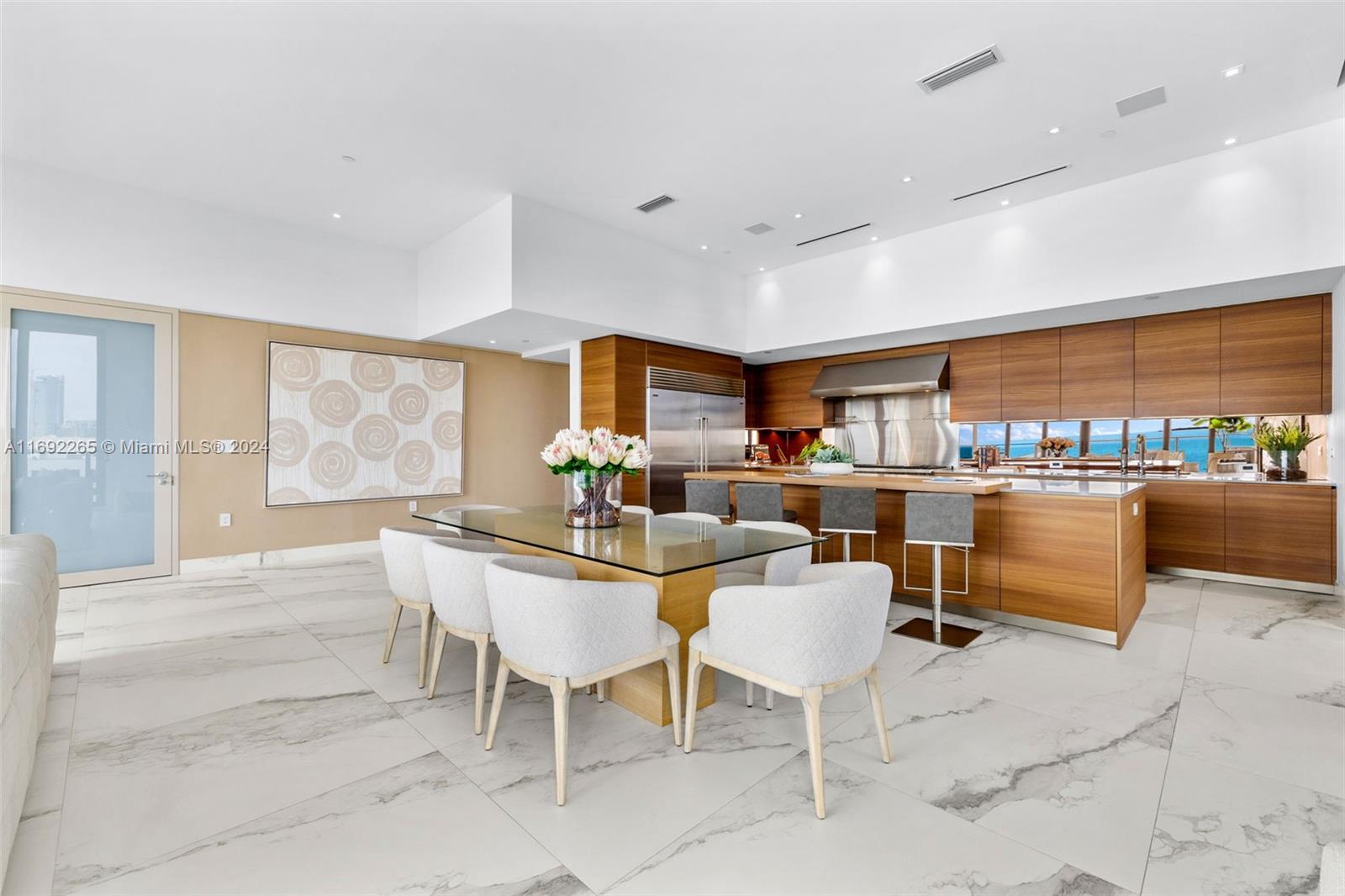 BRICKELLS FLAGLER - Residential
