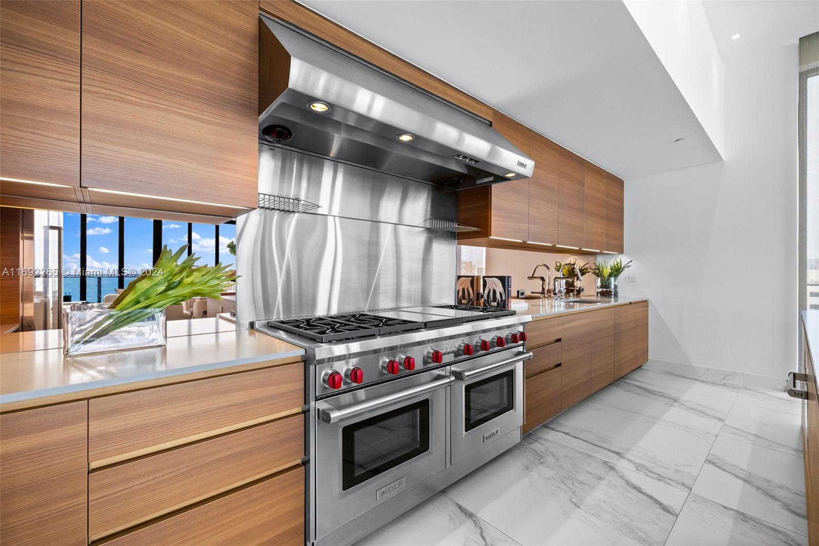 BRICKELLS FLAGLER - Residential