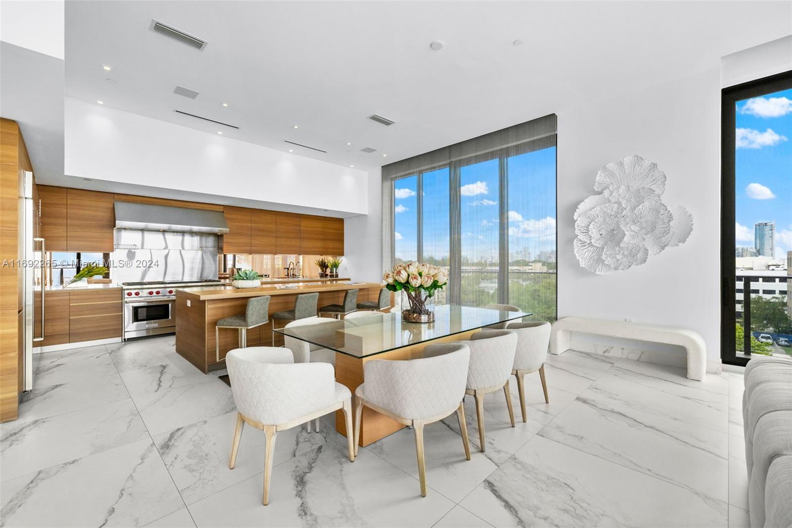 BRICKELLS FLAGLER - Residential