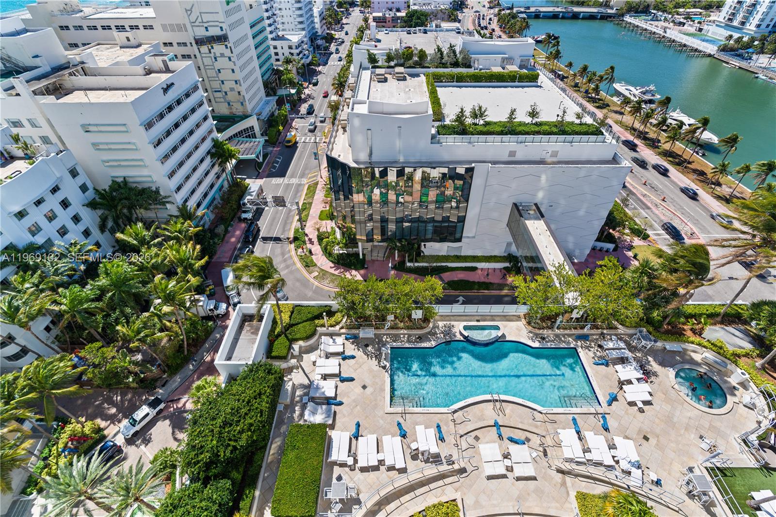 FONTAINEBLEAU II CONDO - Residential