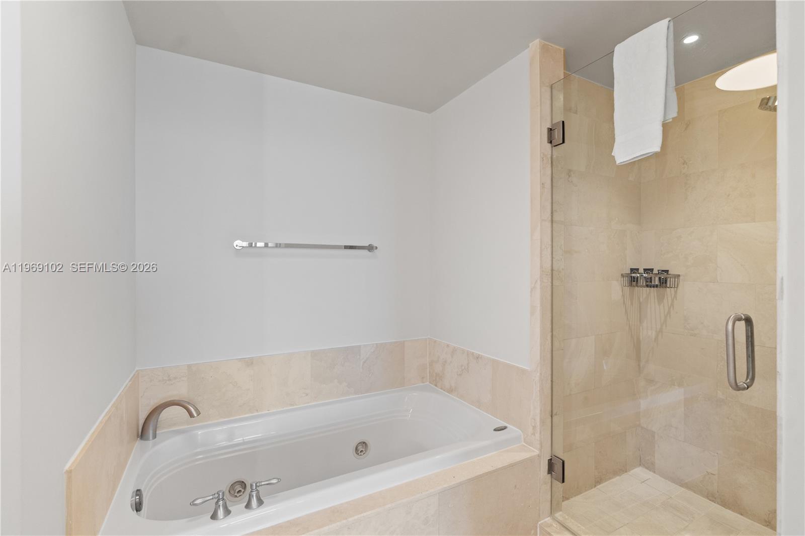 FONTAINEBLEAU II CONDO - Residential