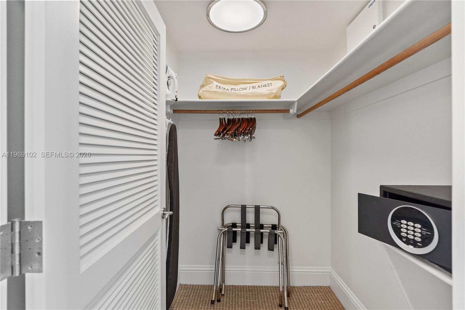 FONTAINEBLEAU II CONDO - Residential