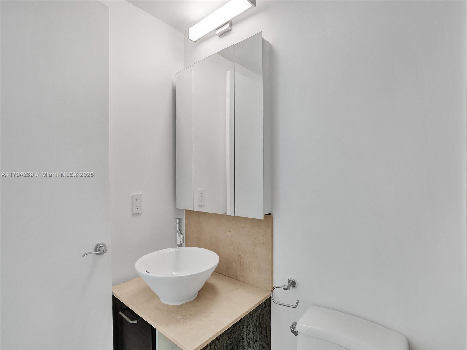 THE EMERALD AT BRICKELL C - Residential Lease