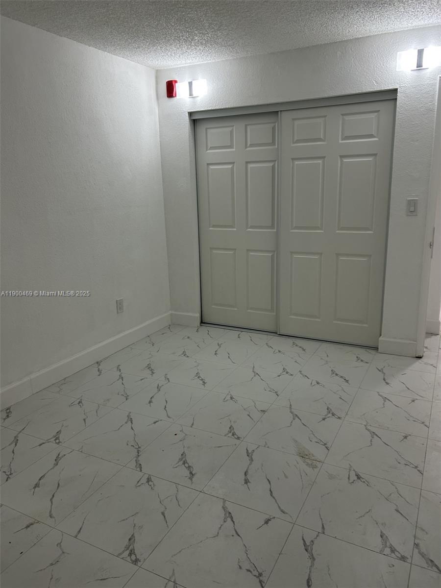 THE GREENS CONDO - Residential Lease