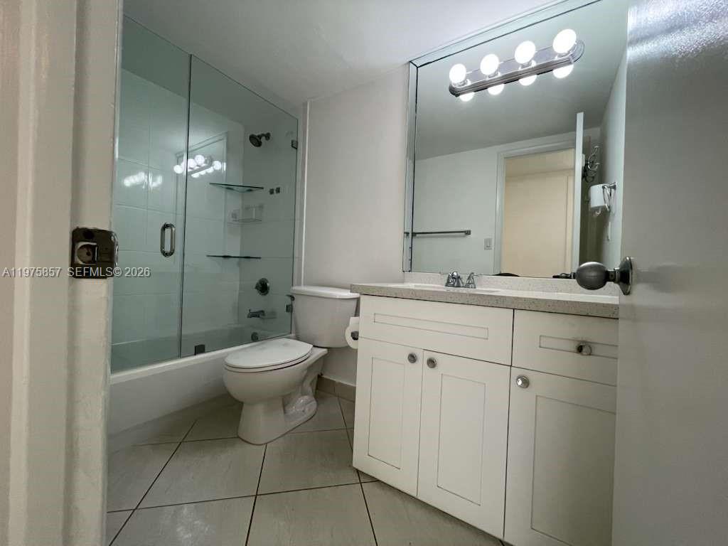 ISLAND PLACE AT NORTH BAY - Residential