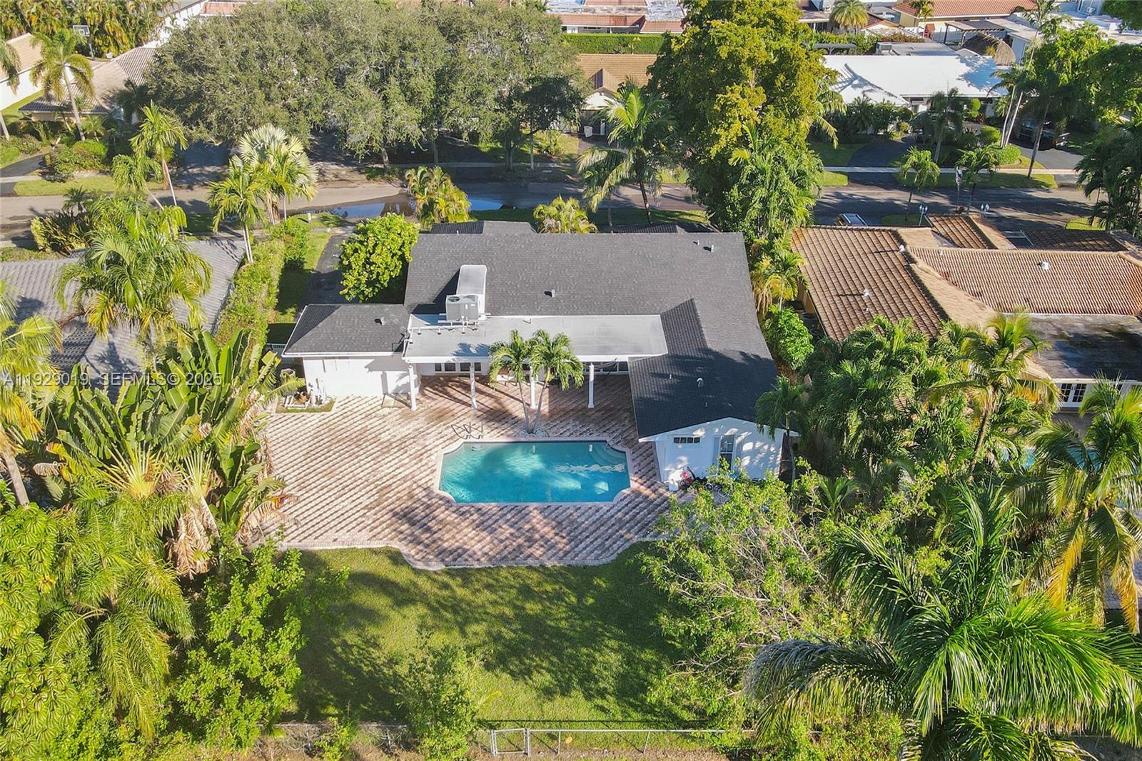 EMERALD HILLS - Residential