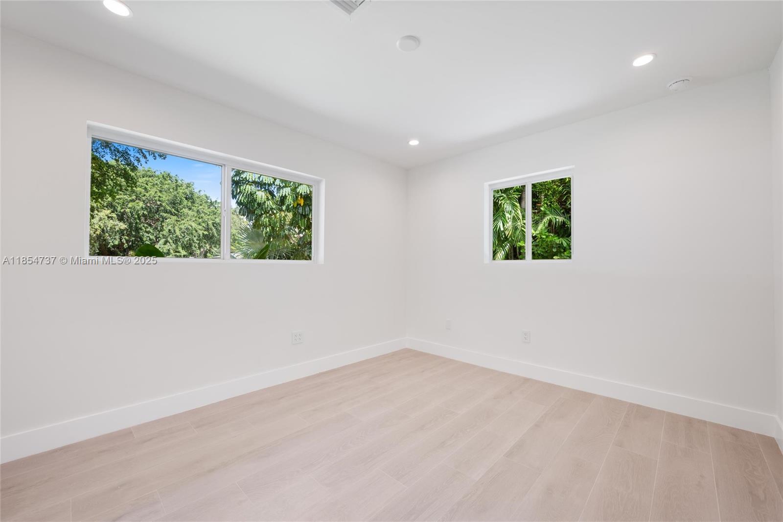 PALMETTO HOMESITES - Residential