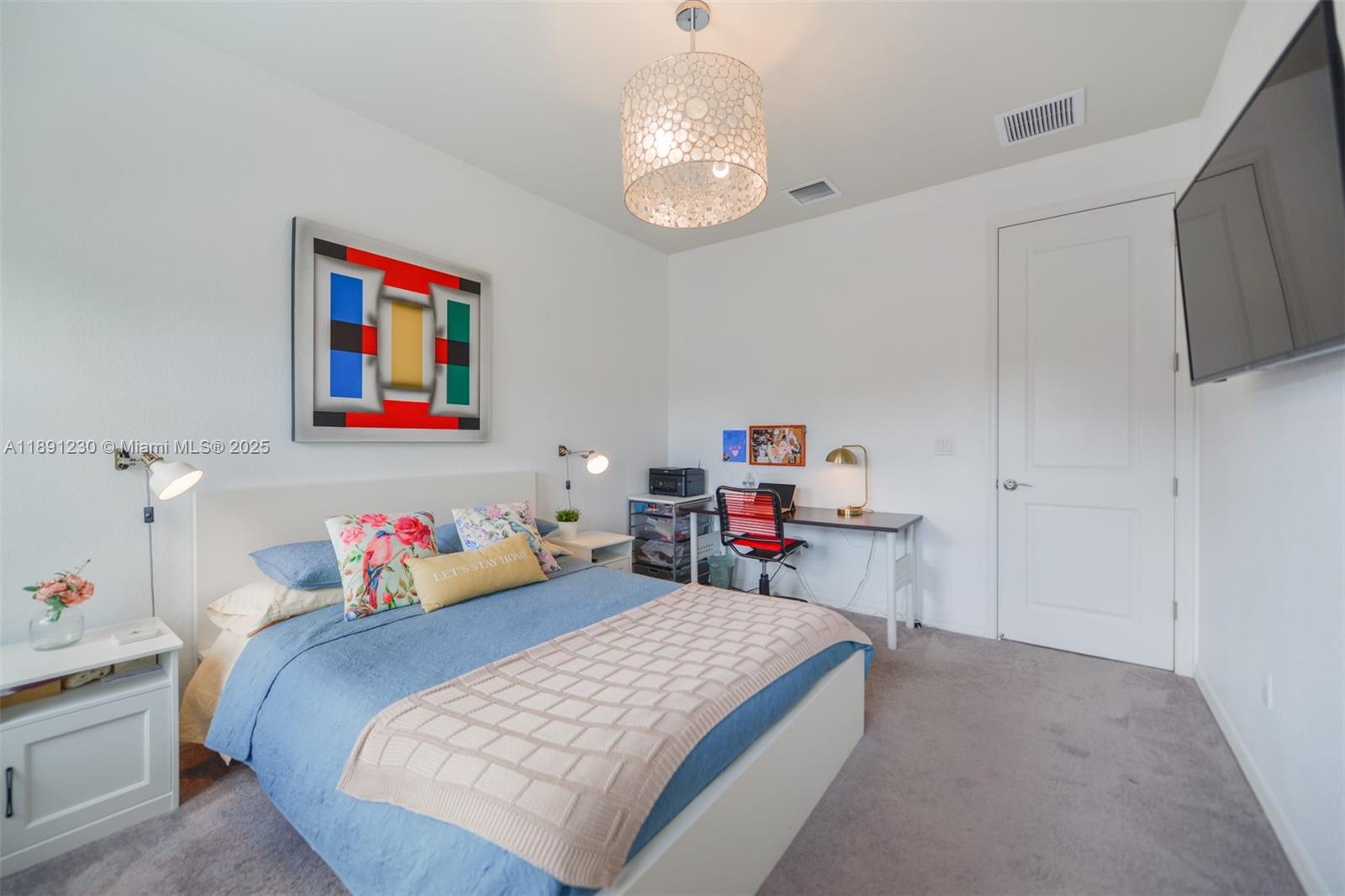 HILLCREST COUNTRY CLUB SO - Residential