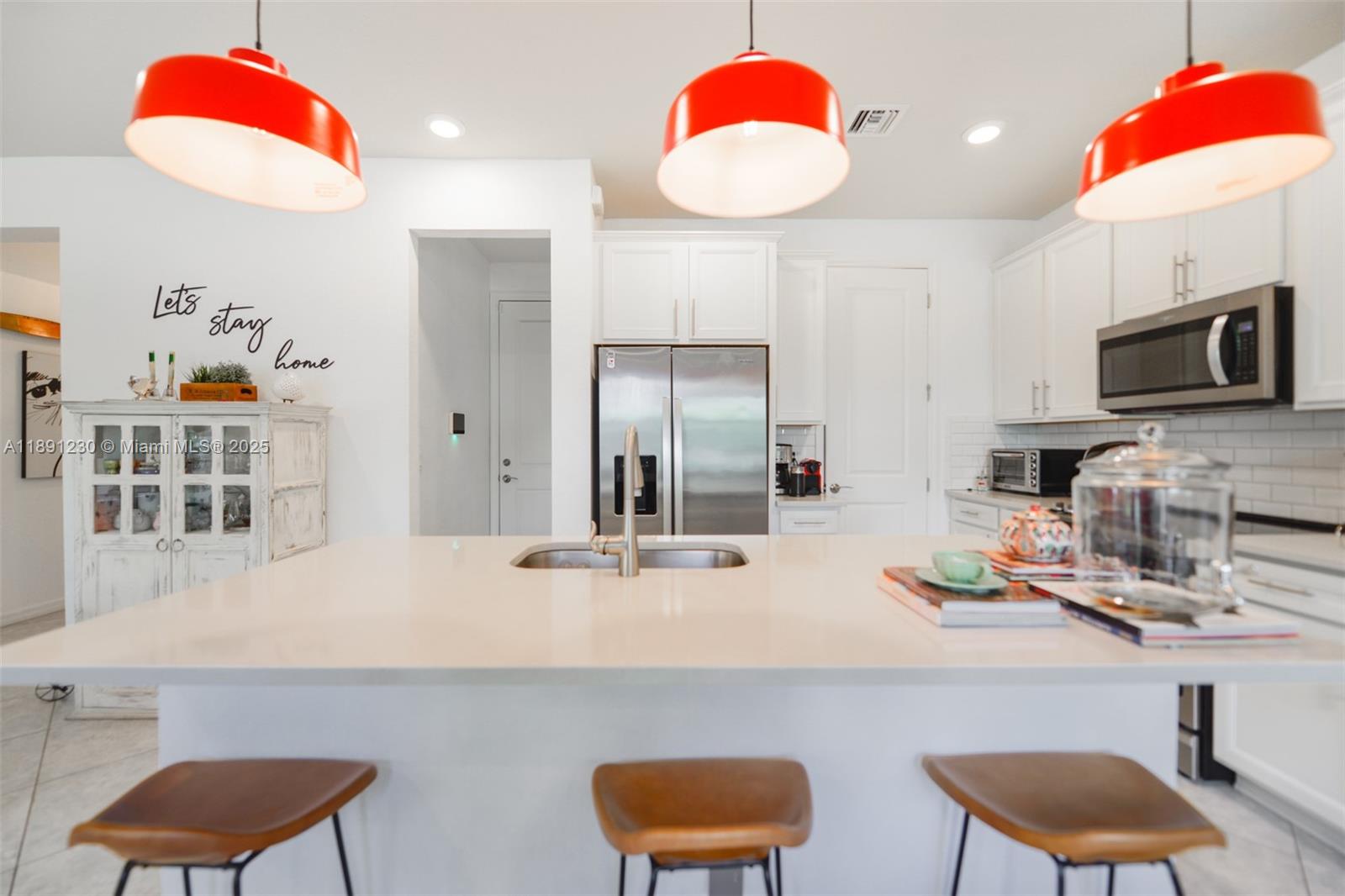 HILLCREST COUNTRY CLUB SO - Residential