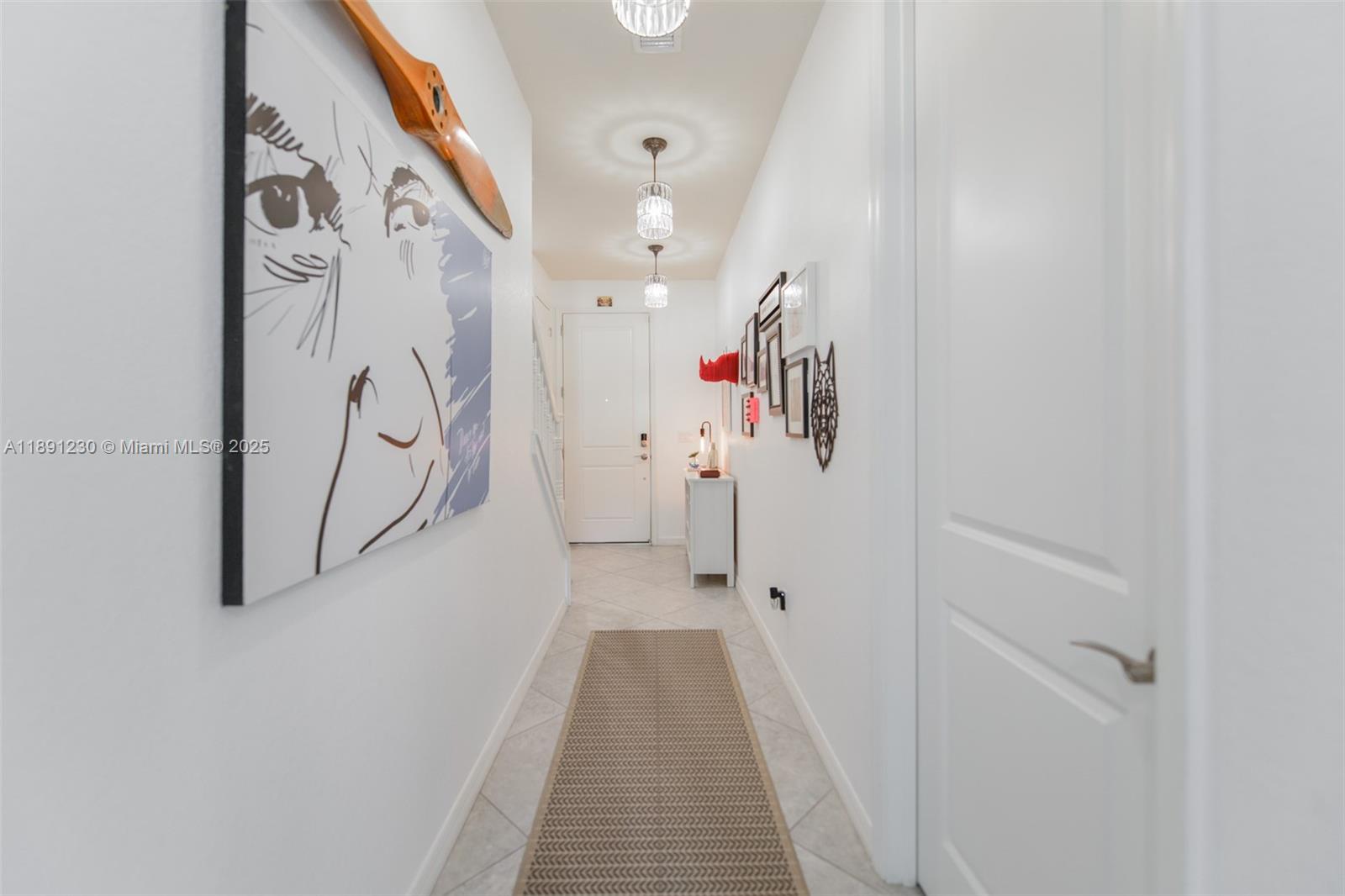 HILLCREST COUNTRY CLUB SO - Residential