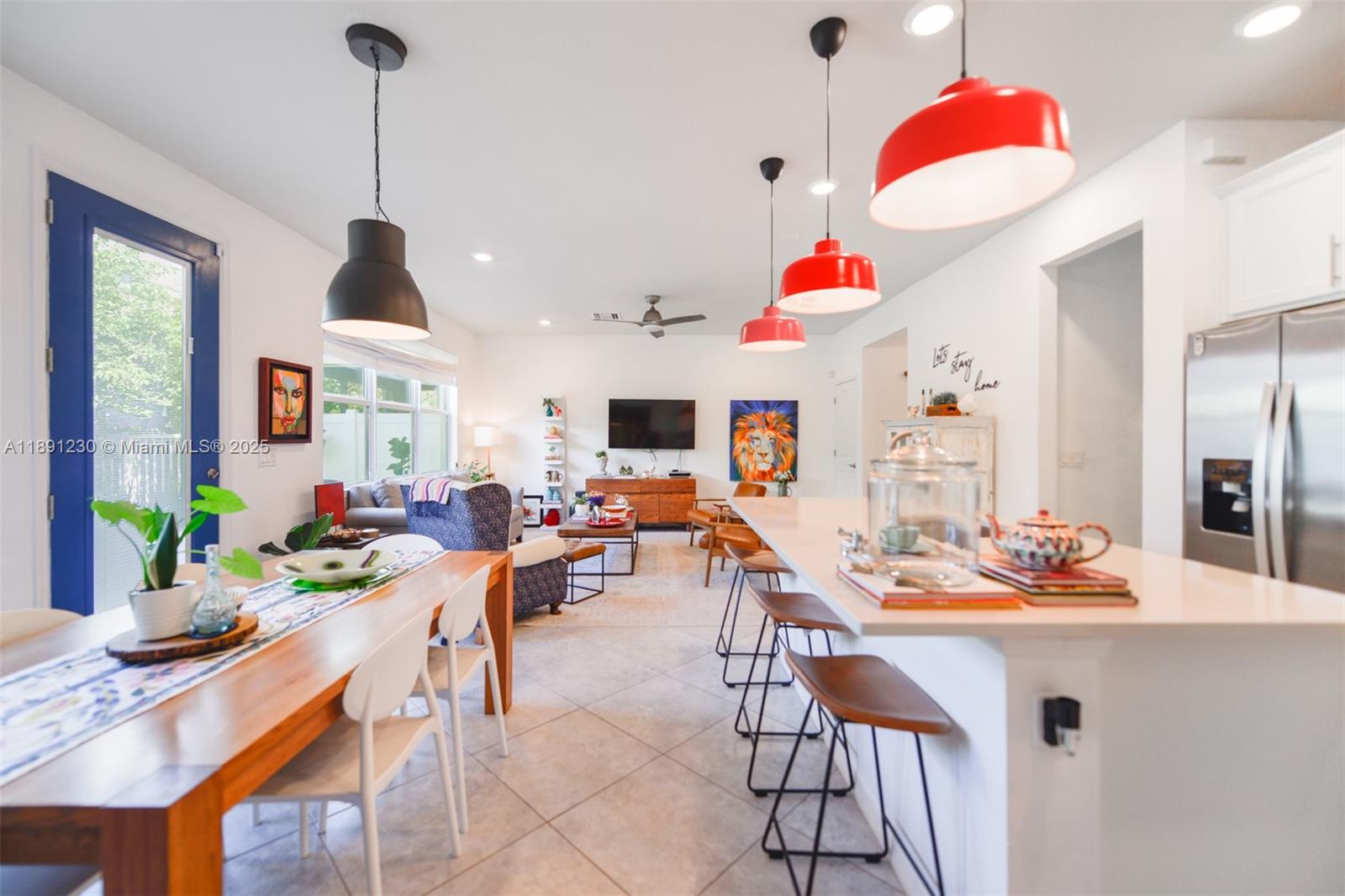 HILLCREST COUNTRY CLUB SO - Residential