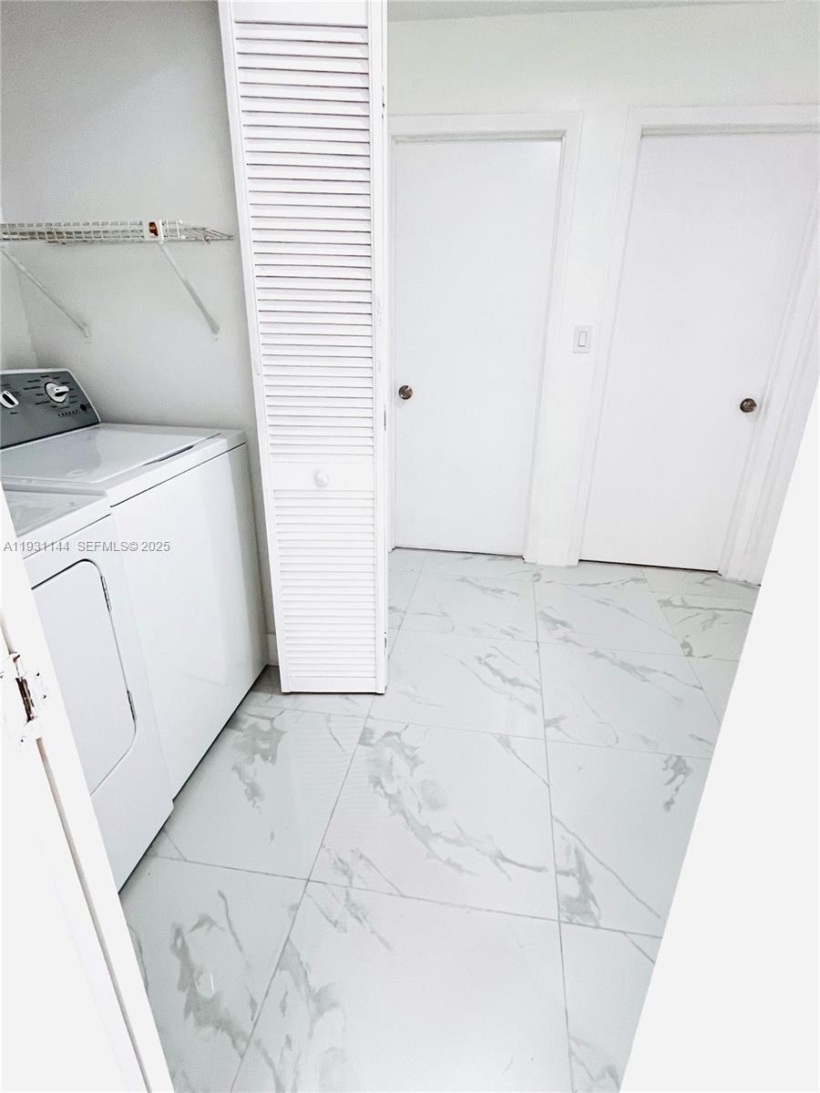 GALLOWAY LAKES SEC 2 - Residential Lease