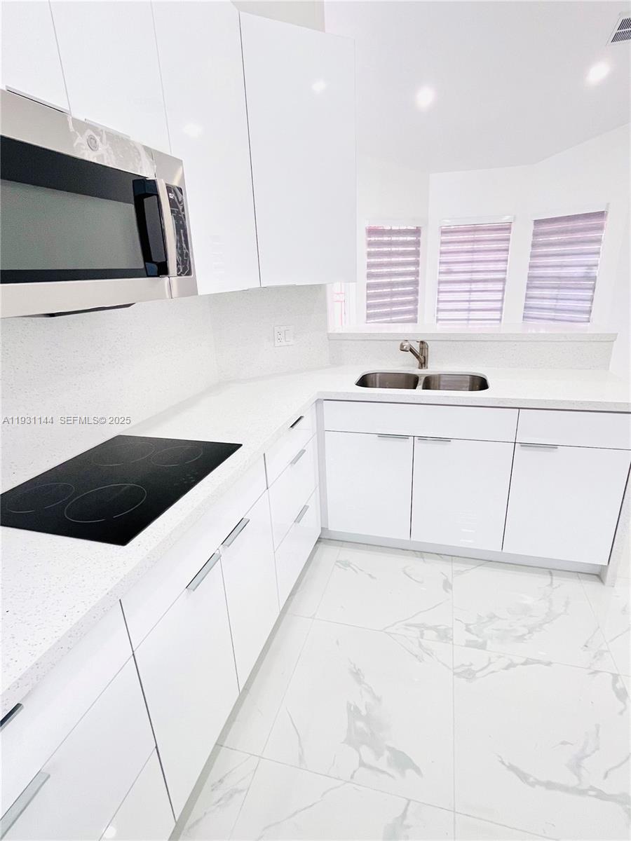 GALLOWAY LAKES SEC 2 - Residential Lease