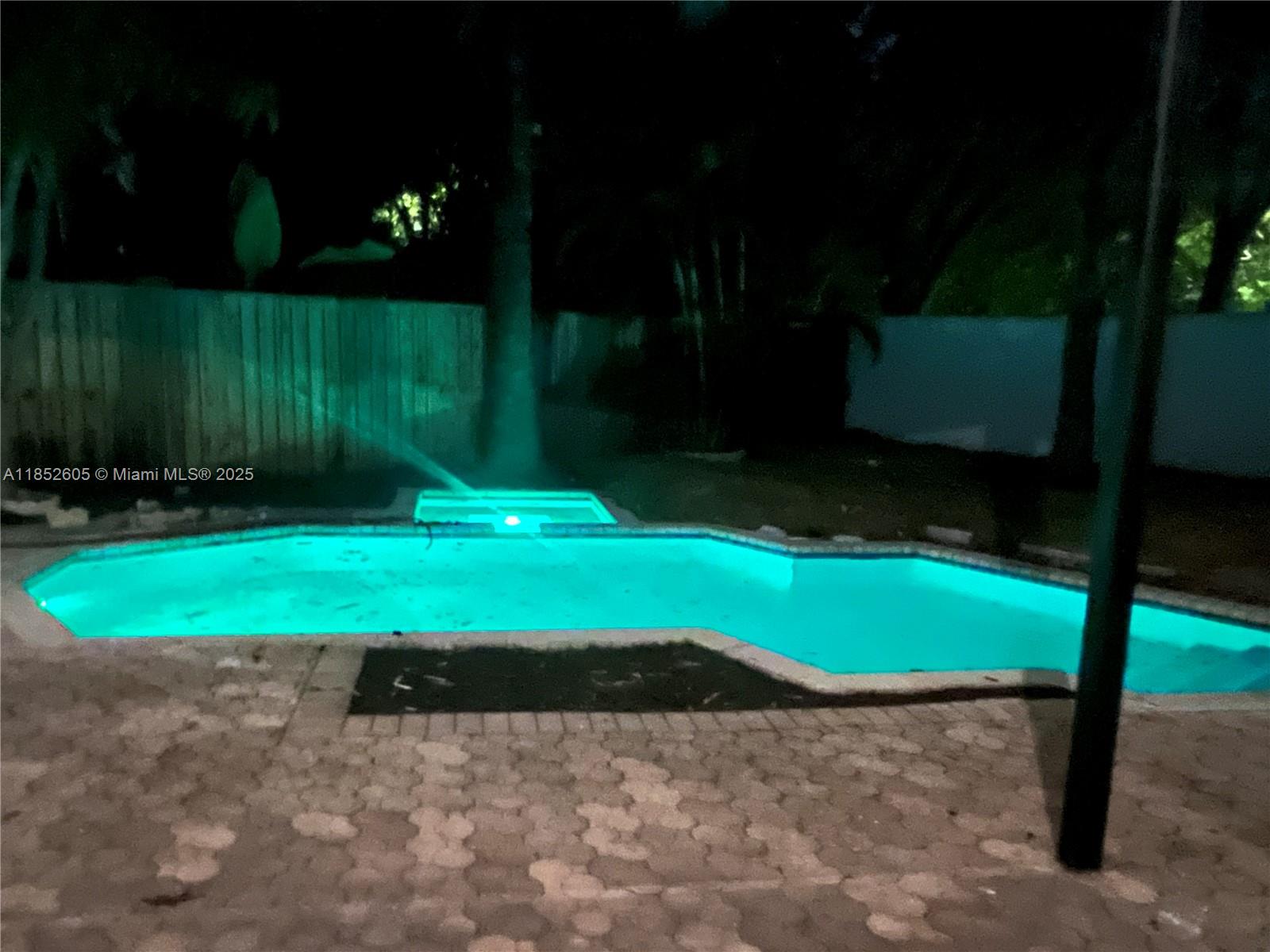 OAK RUN OF ARVIDA COUNTRY - Residential