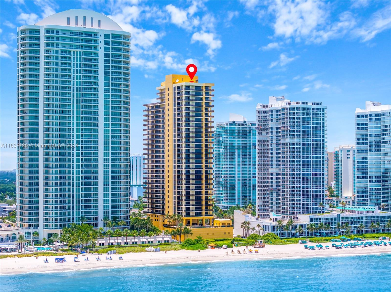 SAYAN CONDO - Residential