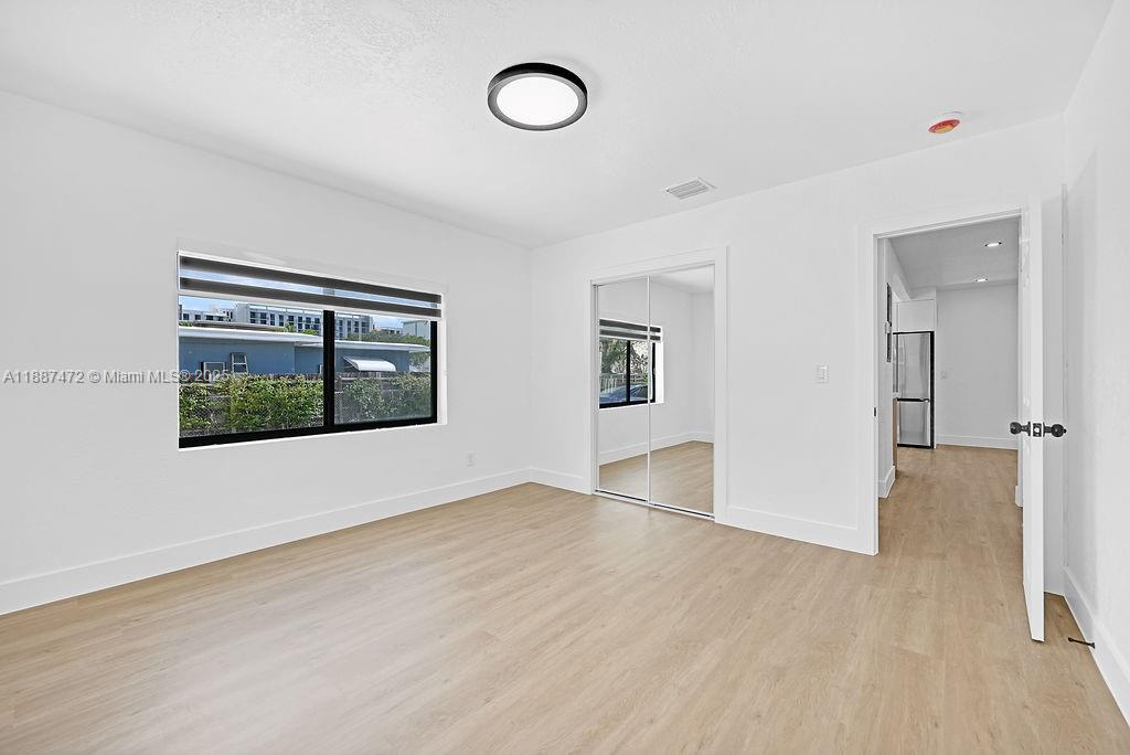 PALOMAR SUB - Residential Income