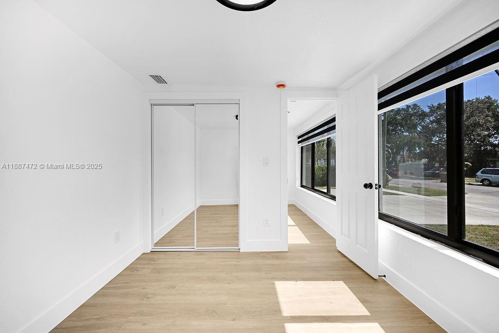 PALOMAR SUB - Residential Income