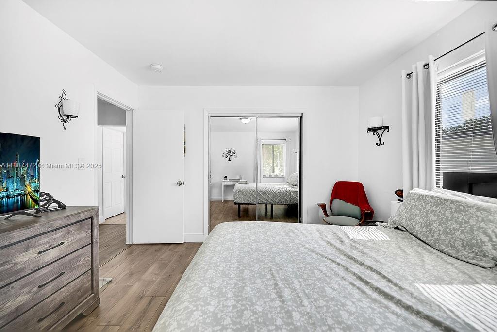 PALOMAR SUB - Residential Income