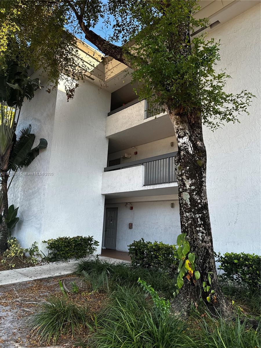 BELASERA AT PINE ISLAND C - Residential Lease