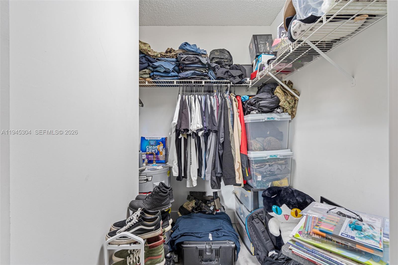 IVANHOE EAST AT CENTURY V - Residential