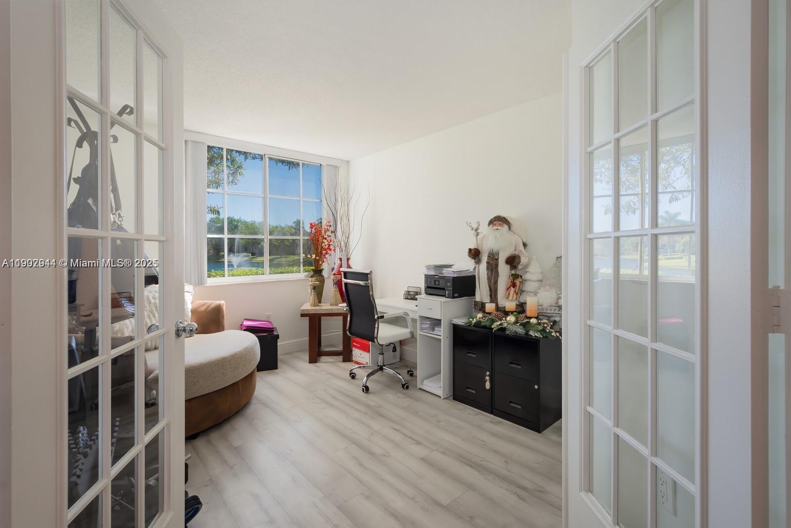 ST ANDREWS CONDO - Residential Lease