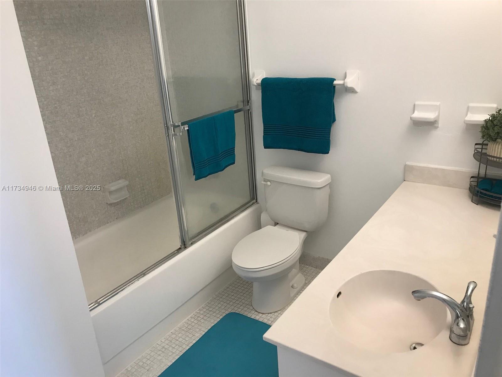 MIRADOR 1200 CONDO - Residential Lease