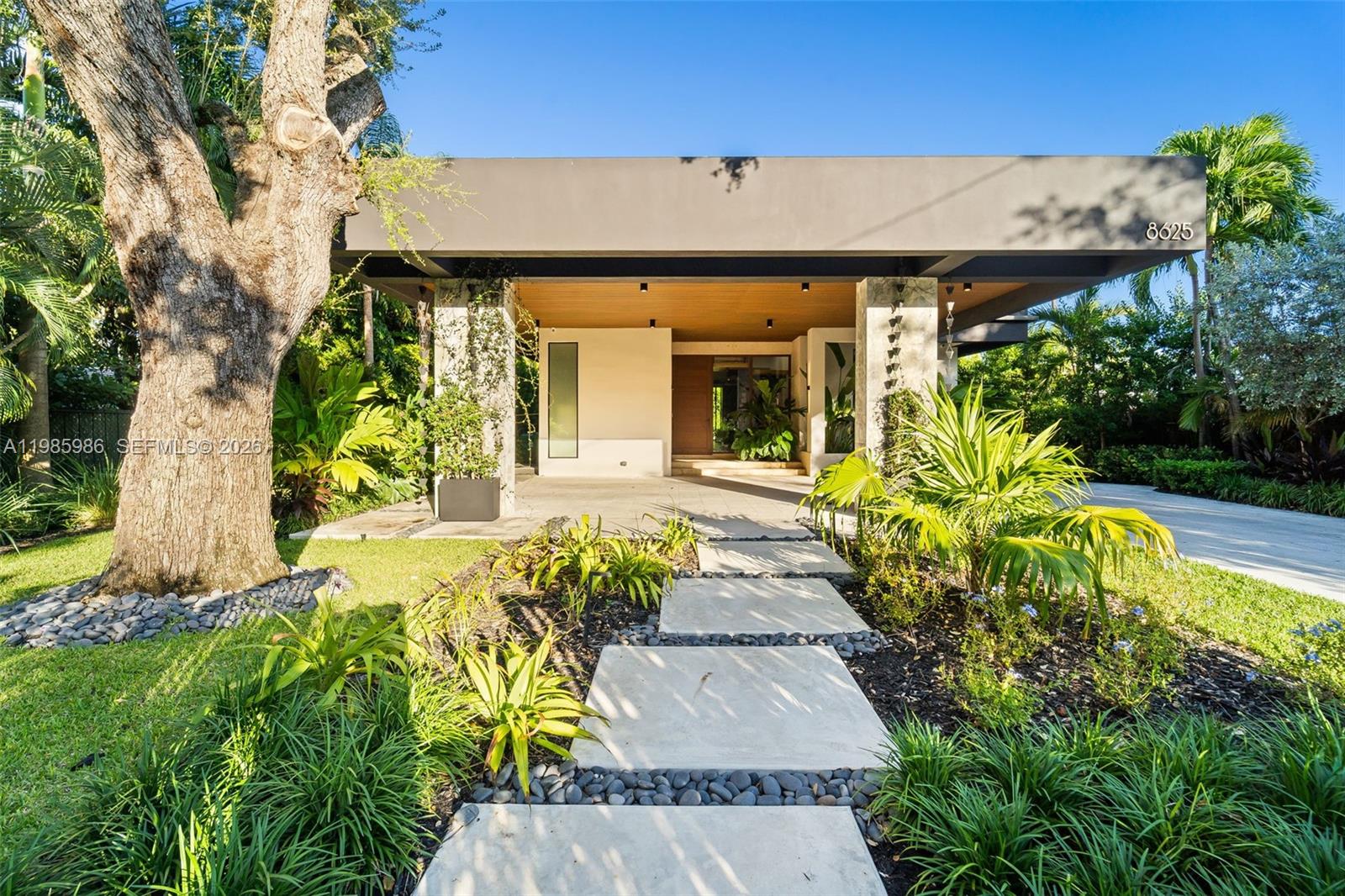 MILLEDGE HEIGHTS - Residential Lease