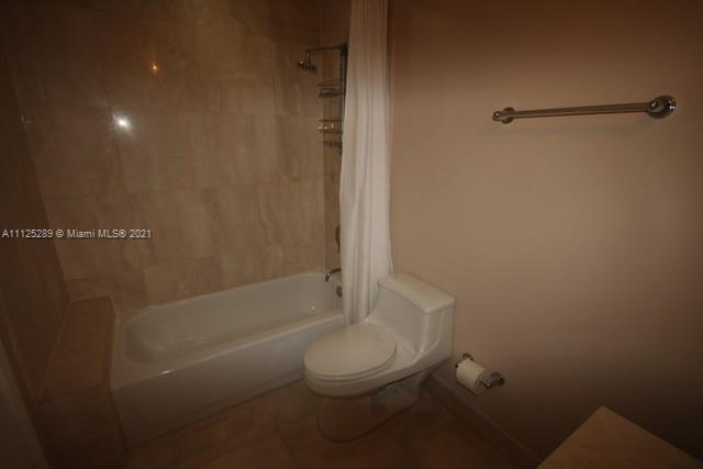 THE EMERALD AT BRICKELL C - Residential Lease