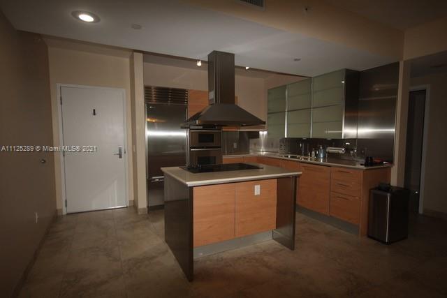 THE EMERALD AT BRICKELL C - Residential Lease