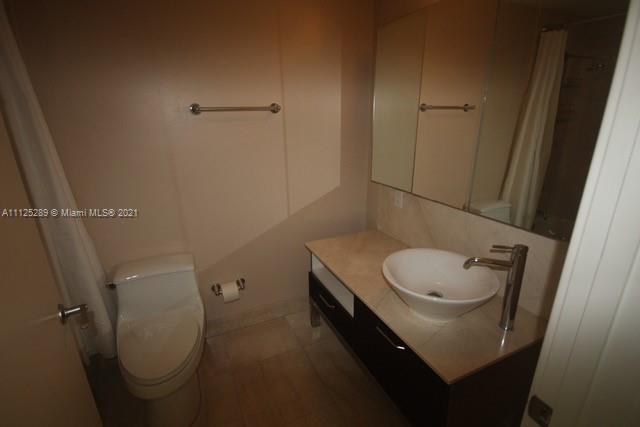 THE EMERALD AT BRICKELL C - Residential Lease