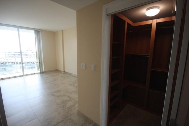 THE EMERALD AT BRICKELL C - Residential Lease