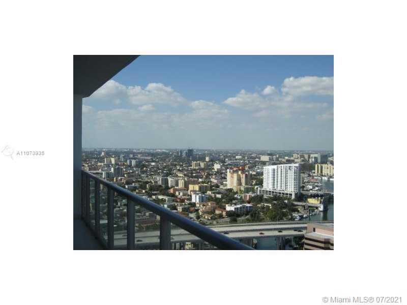 LATITUDE ON THE RIVER - Residential Lease