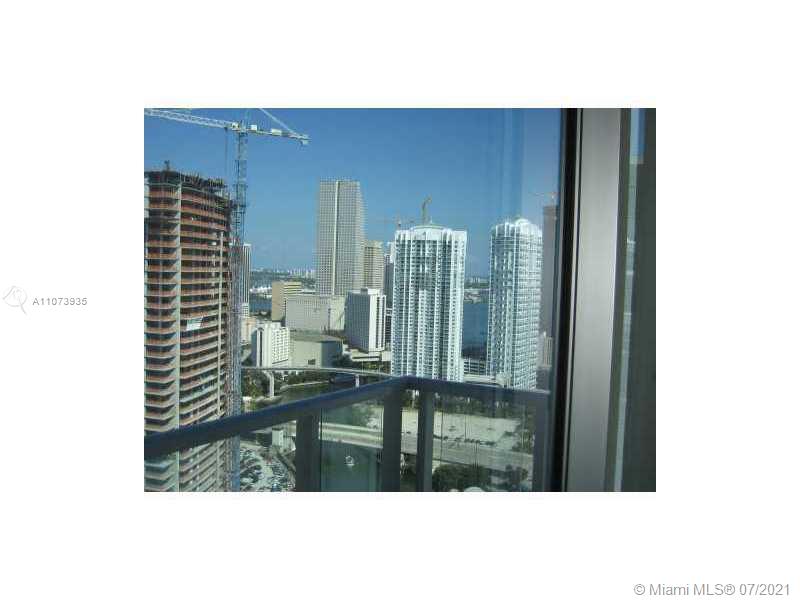 LATITUDE ON THE RIVER - Residential Lease