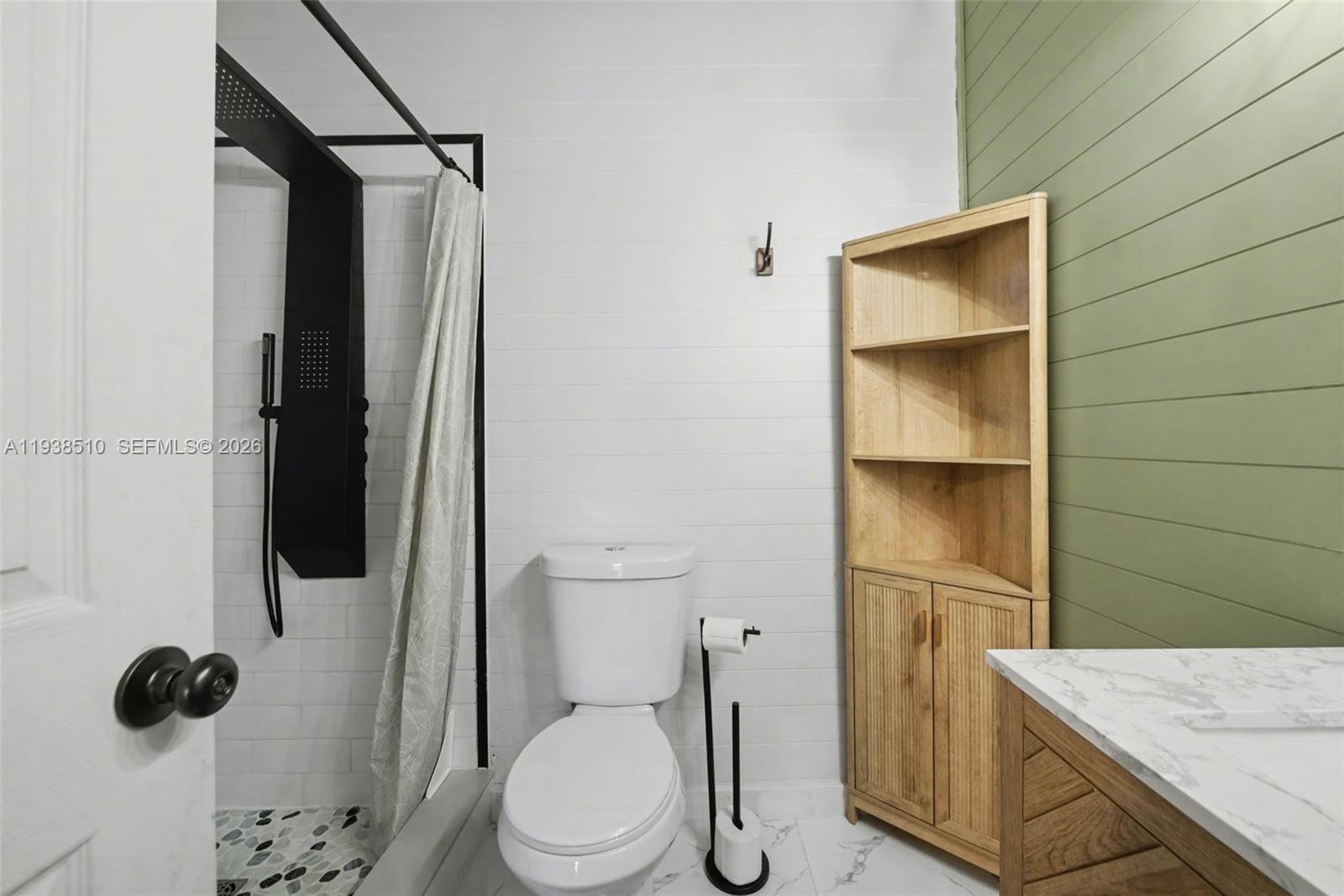 EVERGLADES SUGAR & LAND C - Residential