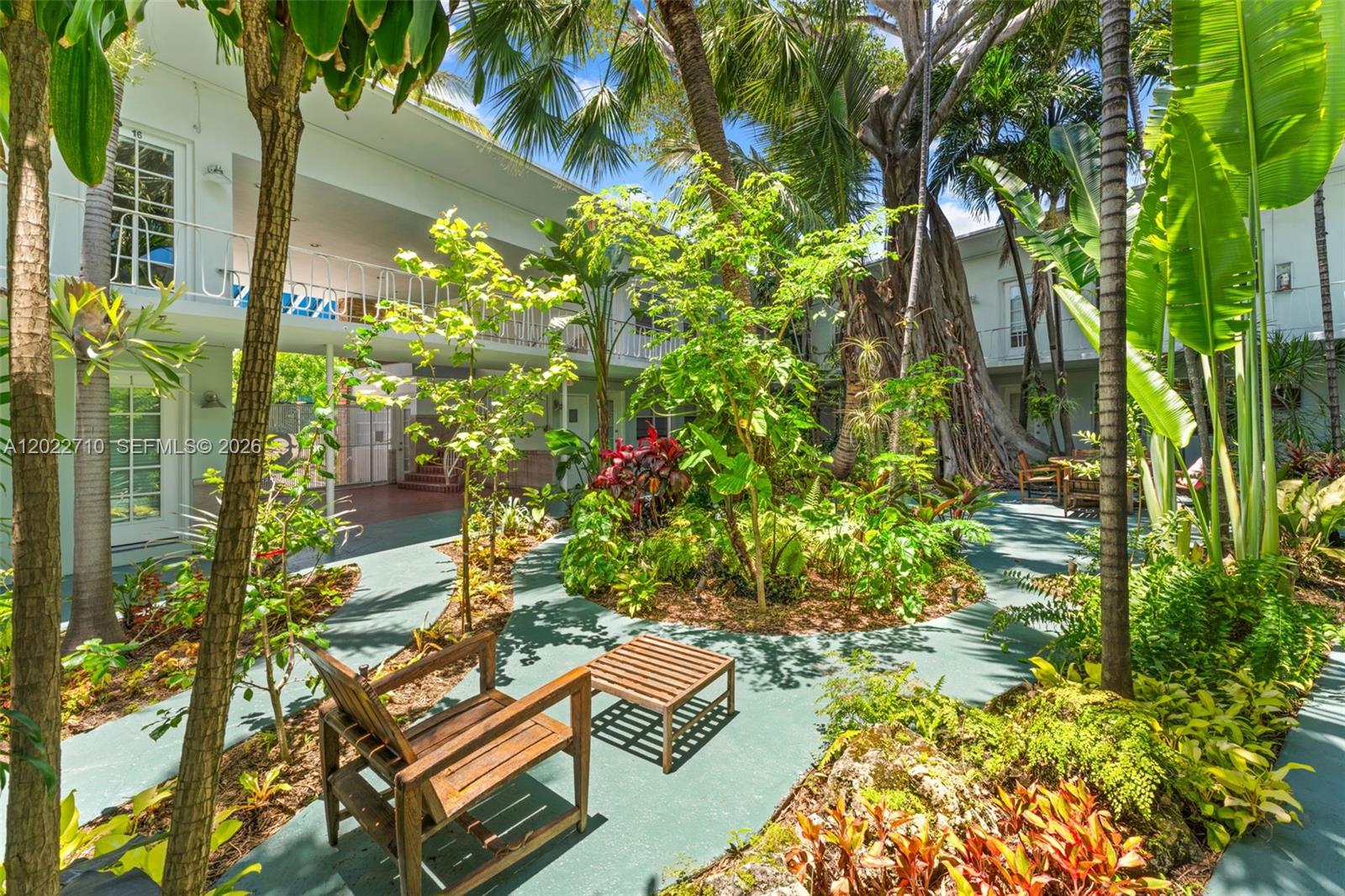 MANSFIELD PARK CONDO - Residential