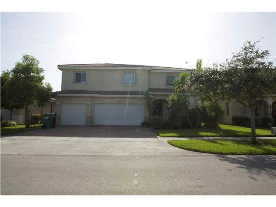 Beautiful two story home, completely renovated. New kitchen with new appliances, large living room area, homes offers lots of storage. Dreamy master bedroom, 3 car garage and a screened patio backyard. Home is located in the new and beautiful community of  Sport Acres.