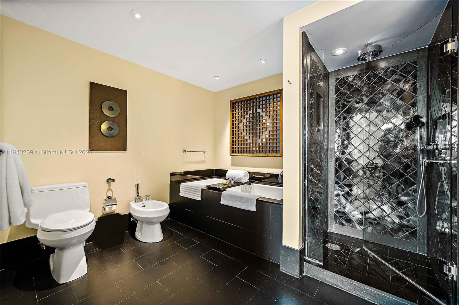 SETAI RESORT & RESIDENCES - Residential Lease